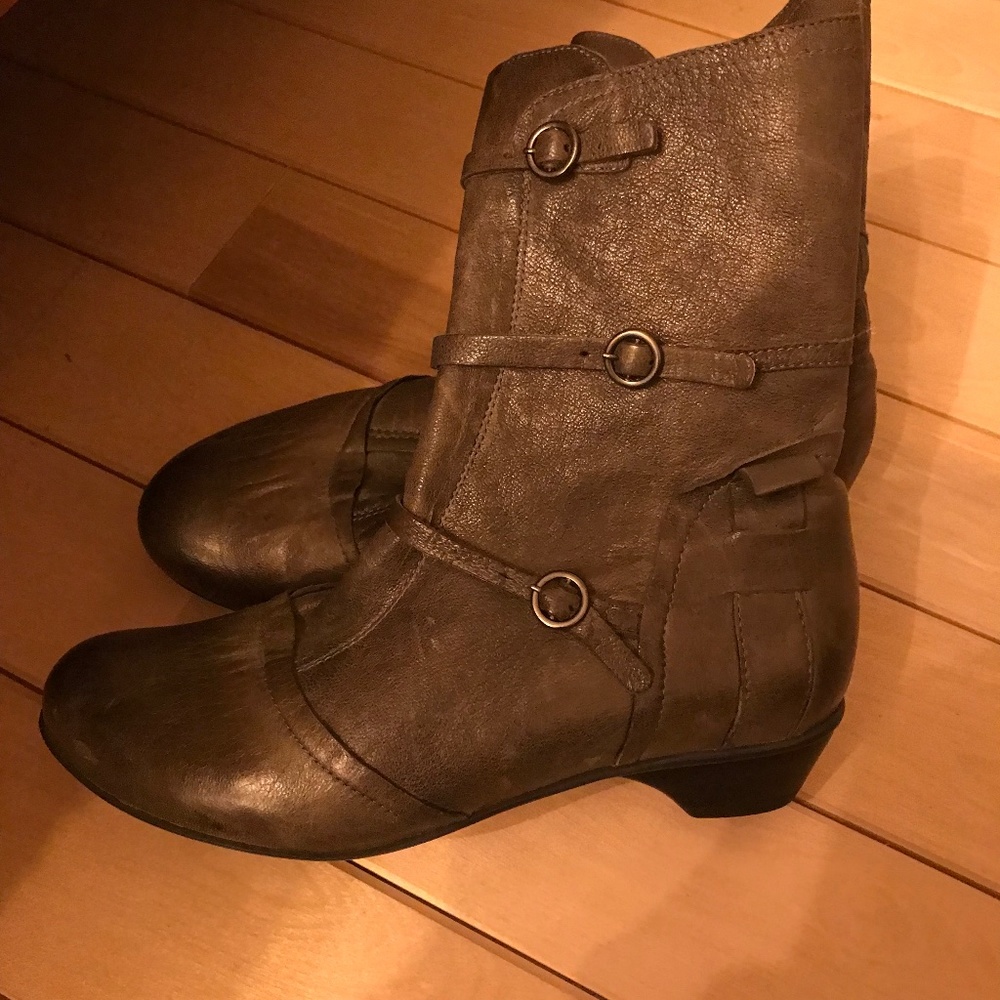 Brako ankle boots